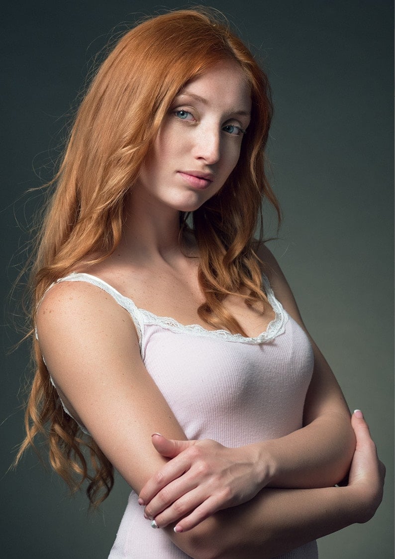 Rus pornosi: yoqimli bbws Yosh, kokrakli tatar ayol oz dostiga rus pornosini beradi